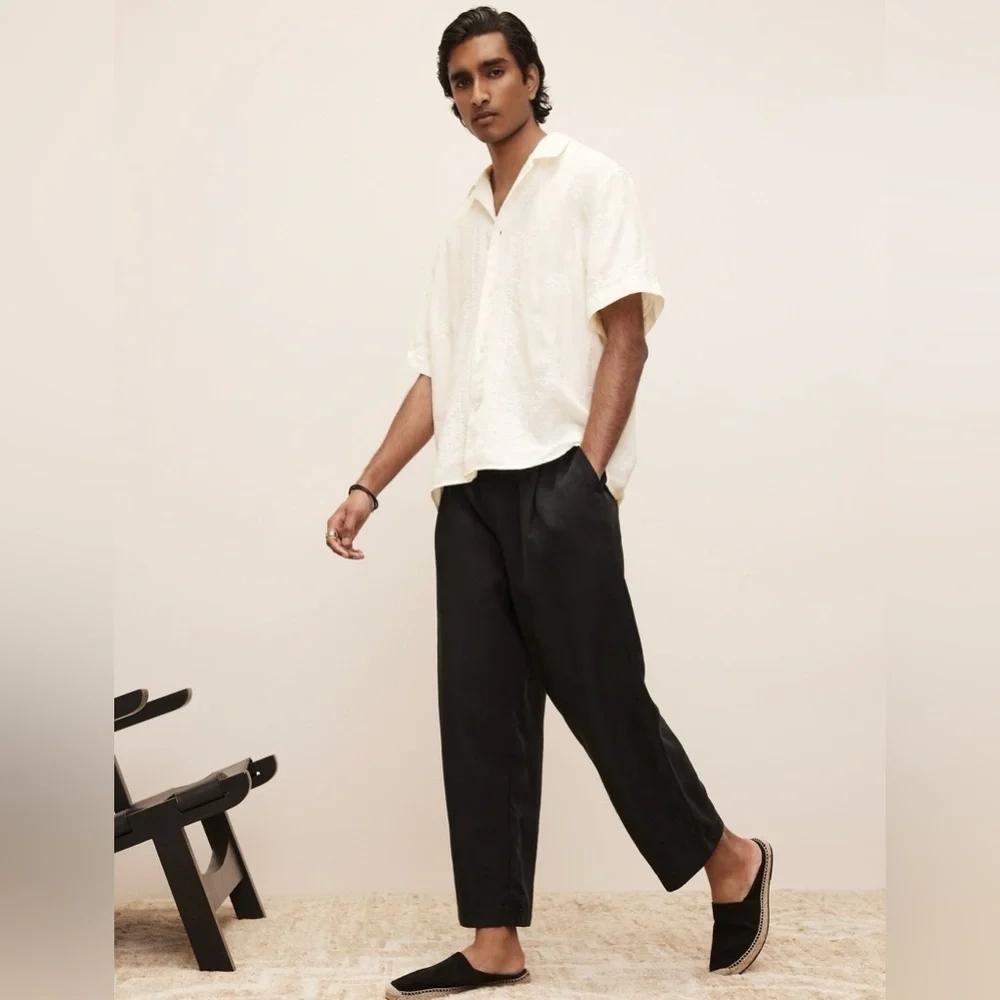NEW! Banana Republic Men’s THE WHITE LOTUS PLEATED TENCEL™-LINEN PULL-ON PANT🩷